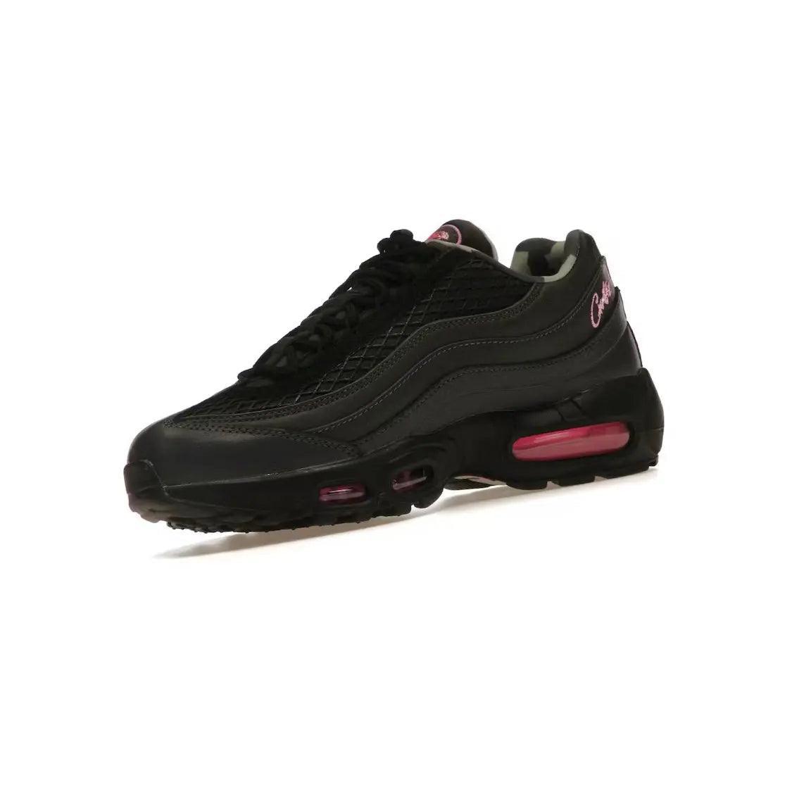 Air Max 95 SP x CRTZ coloris Rose Beam - JIRISU